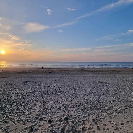 Lägenhet Thelna Theo *